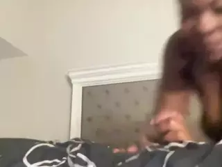 thenaturalbodyhottie's Live Sex Cam Show