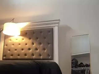 thenaturalbodyhottie's Live Sex Cam Show