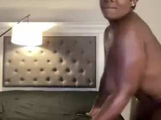 thenaturalbodyhottie's Live Sex Cam Show