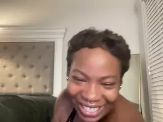 thenaturalbodyhottie's Live Sex Cam Show