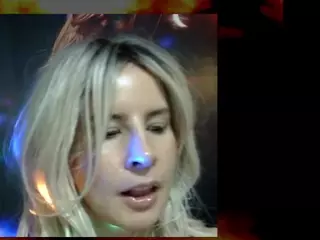 Alexamona's Live Sex Cam Show