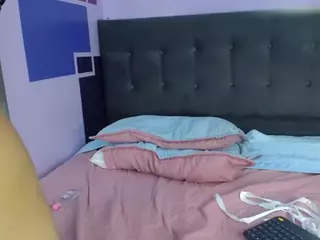 EstrellaDeCarne's Live Sex Cam Show