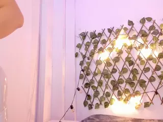 SLUTTY HANNA's Live Sex Cam Show