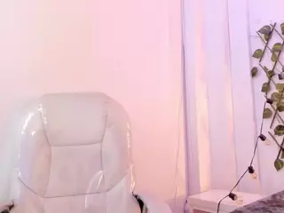 SLUTTY HANNA's Live Sex Cam Show