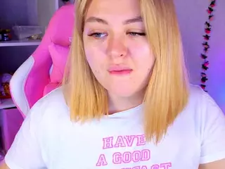 HornyCakee's Live Sex Cam Show