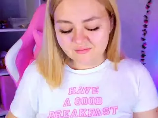 HornyCakee's Live Sex Cam Show