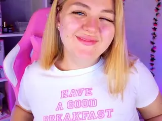 HornyCakee's Live Sex Cam Show