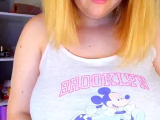 HornyCakee's Live Sex Cam Show