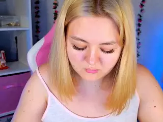 HornyCakee's Live Sex Cam Show