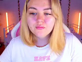 HornyCakee's Live Sex Cam Show
