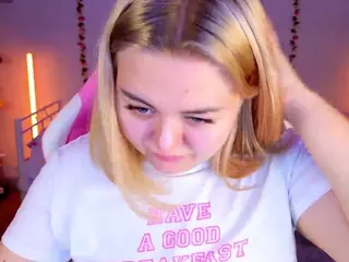 HornyCakee's Live Sex Cam Show