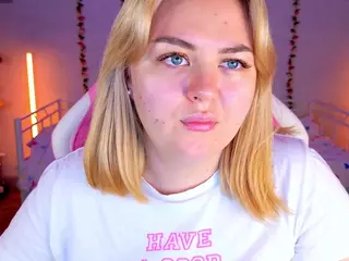HornyCakee's Live Sex Cam Show