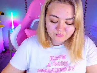 HornyCakee's Live Sex Cam Show