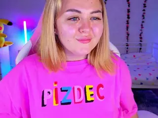 HornyCakee's Live Sex Cam Show