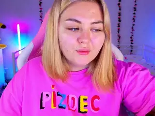 HornyCakee's Live Sex Cam Show