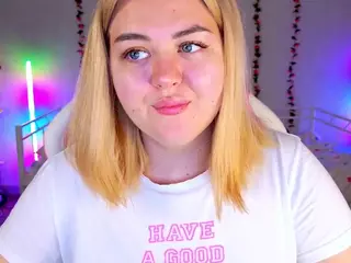 HornyCakee's Live Sex Cam Show