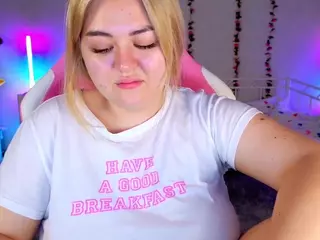 HornyCakee's Live Sex Cam Show