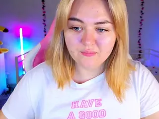 HornyCakee's Live Sex Cam Show