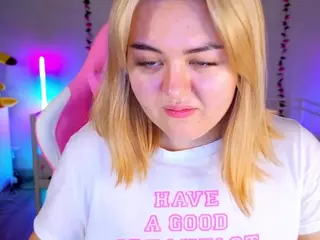 HornyCakee's Live Sex Cam Show