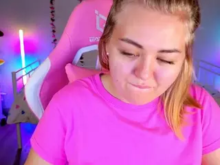 HornyCakee's Live Sex Cam Show