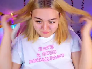 HornyCakee's Live Sex Cam Show