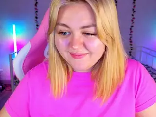 HornyCakee's Live Sex Cam Show