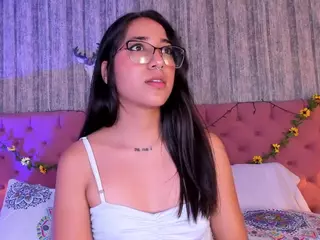LiiaTurnner's Live Sex Cam Show