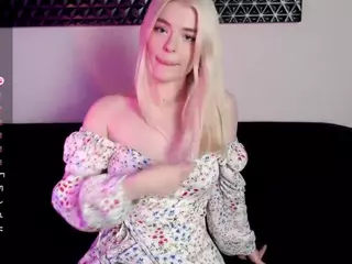 Mila's Live Sex Cam Show