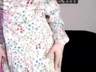 Mila's Live Sex Cam Show