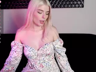 Mila's Live Sex Cam Show