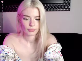Mila's Live Sex Cam Show