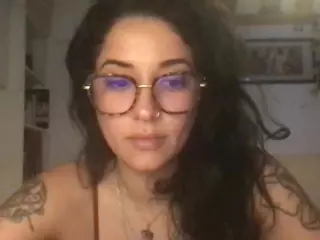viviis's Live Sex Cam Show