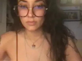 viviis's Live Sex Cam Show