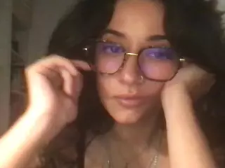 viviis's Live Sex Cam Show