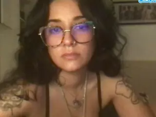 viviis's Live Sex Cam Show