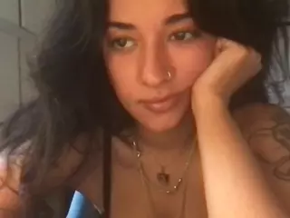 viviis's Live Sex Cam Show