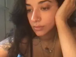 viviis's Live Sex Cam Show