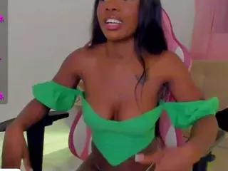 VQueen's Live Sex Cam Show
