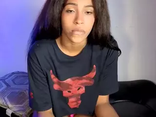 XcristalweetX's Live Sex Cam Show