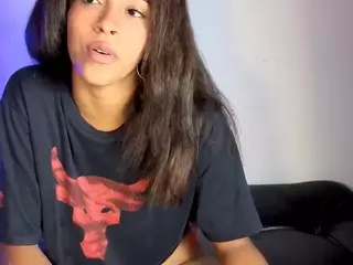 XcristalweetX's Live Sex Cam Show
