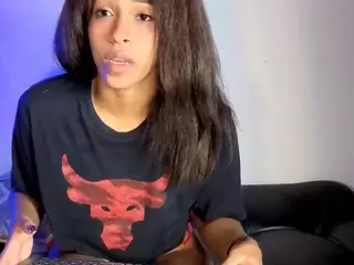 XcristalweetX's Live Sex Cam Show