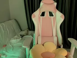 yunaloon's Live Sex Cam Show