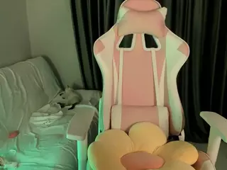 yunaloon's Live Sex Cam Show