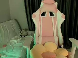 yunaloon's Live Sex Cam Show