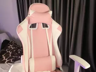 yunaloon's Live Sex Cam Show