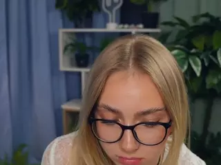 ZeldaClaxton's Live Sex Cam Show