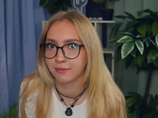 ZeldaClaxton's Live Sex Cam Show
