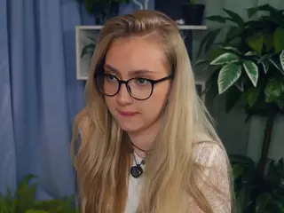 ZeldaClaxton's Live Sex Cam Show