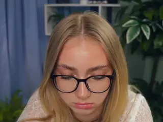 ZeldaClaxton's Live Sex Cam Show