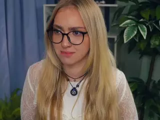ZeldaClaxton's Live Sex Cam Show